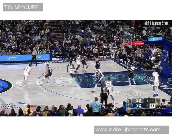 沃尔夫表现出色27号秀在比赛中砍下17分9篮板3助攻助力篮网取胜