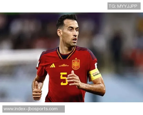 前韩国国脚谈布斯克茨中场风格称韩国球员缺乏冒险精神 前韩国国脚谈布斯克茨中场风格称韩国球员缺乏冒险精神