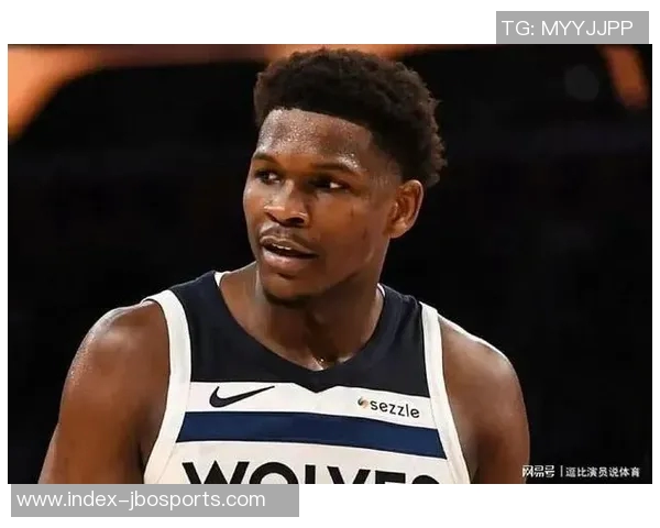 爱德华兹坚决表示球队不能因疲劳而放弃全力以赴的决心 爱德华兹坚决表示球队不能因疲劳而放弃全力以赴的决心